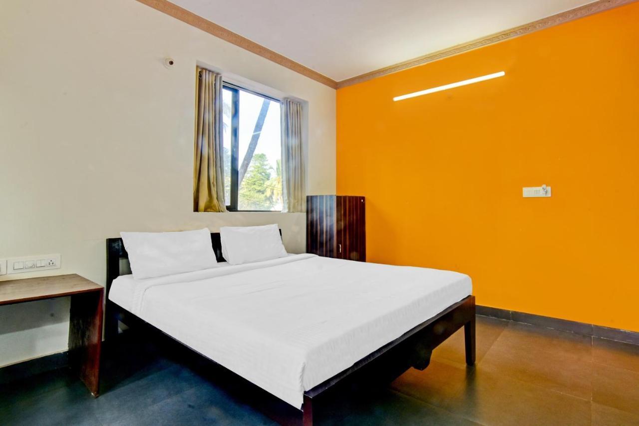 Capital O 85357 Hotel Sai Datta Calangute Exterior photo